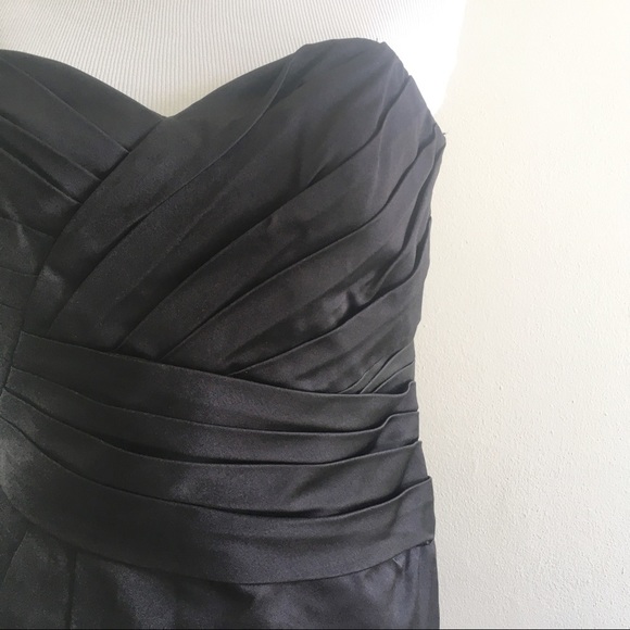 Vera Wang Lavender Label Size 2 Strapless Dress Silk Blend Black Formal Mini - Picture 2 of 10